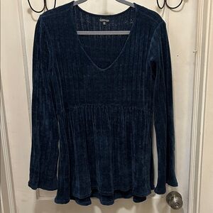 Hannah Women's Long-Sleeve V-Neck Velvet Peplum Top - Navy Blue